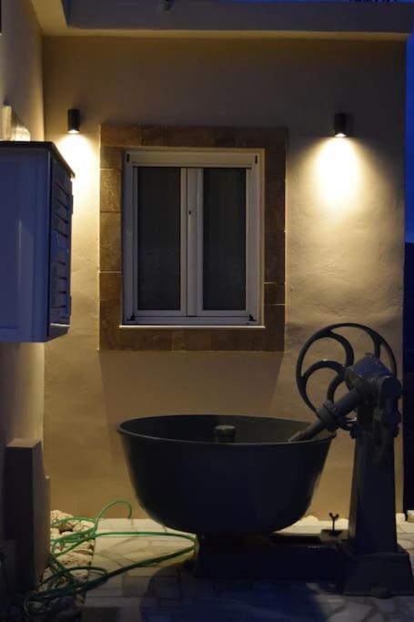 Apartamento O Palaios Fournos Tou Andrea Kardhakáta Exterior foto